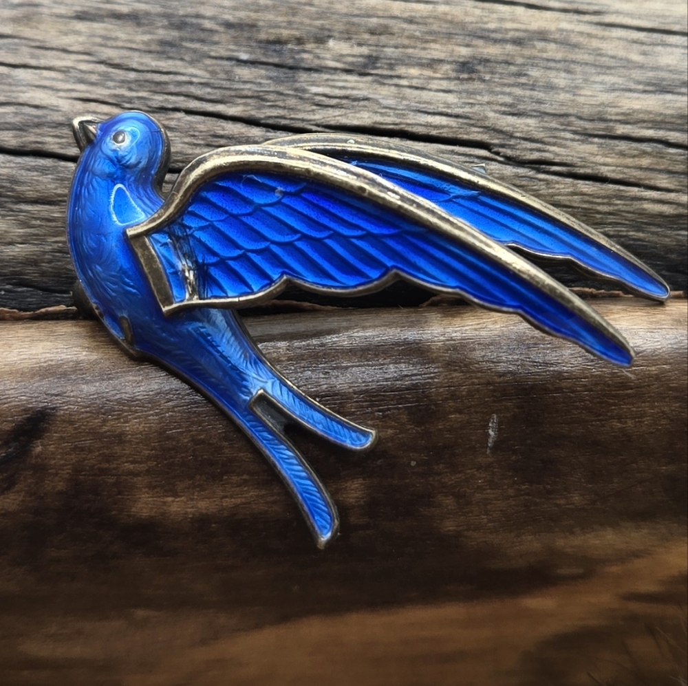 🐦 Sterling Blue Bird Brooch Made in Norway Guilloche Enamel Finish
